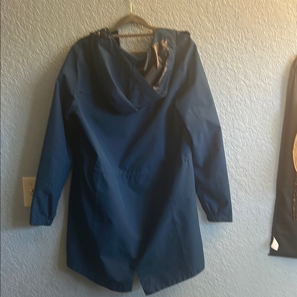 Lole Blue Trench Coat with Hooded Design - Picture 3 of 3